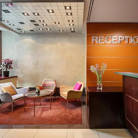 Clarion Hotel 4*