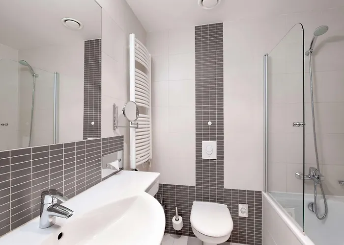 Clarion 4*