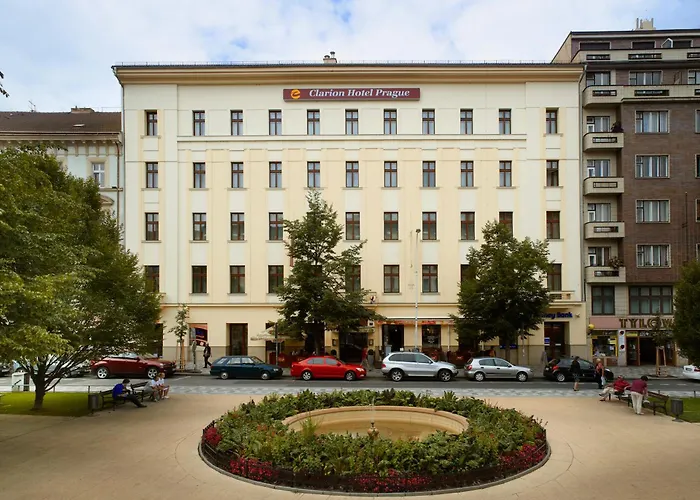 Clarion Hotel 4*
