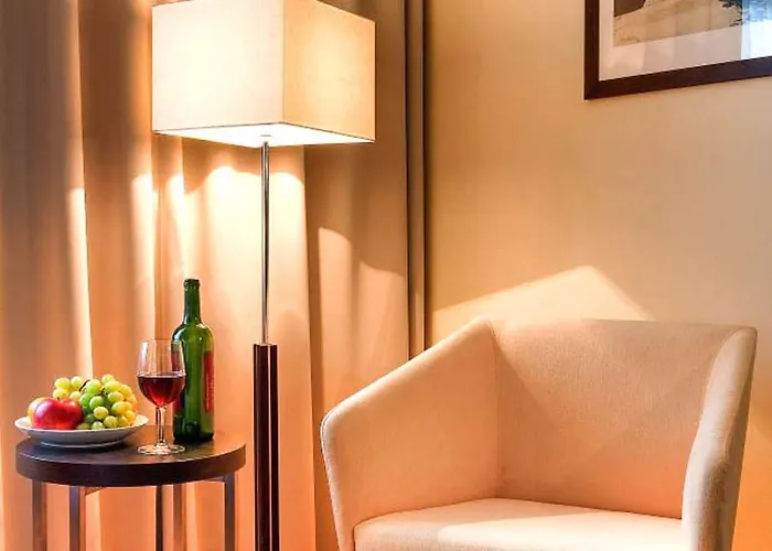 Clarion Hotel 4*