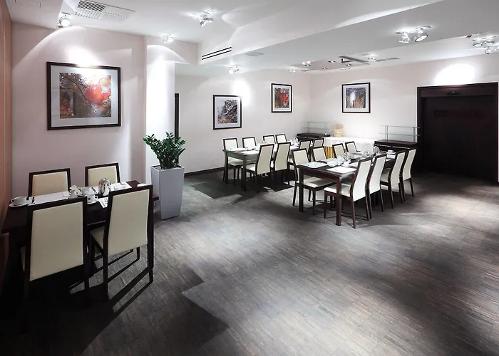 Clarion Hotel 4*