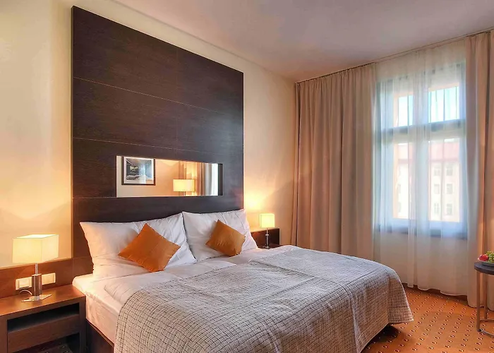 Otel Clarion